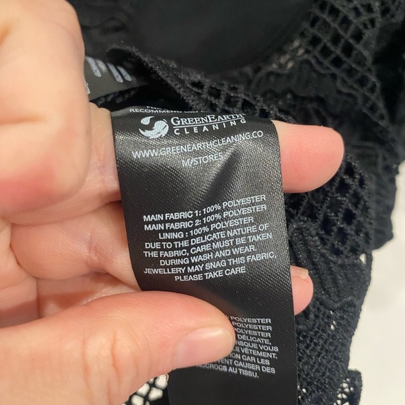 NWT SELF PORTRAIT lace top with buttons Size 6 - Picture 4 of 5